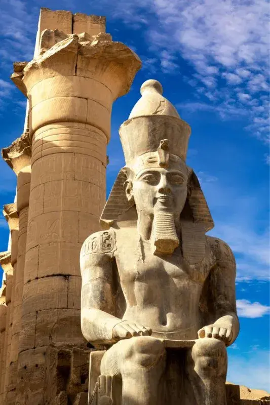 luxor (1)